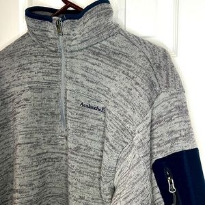 Avalanche, extra large, quarter zip fleece.